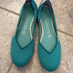 Rothy’s round toe flat calypso 7